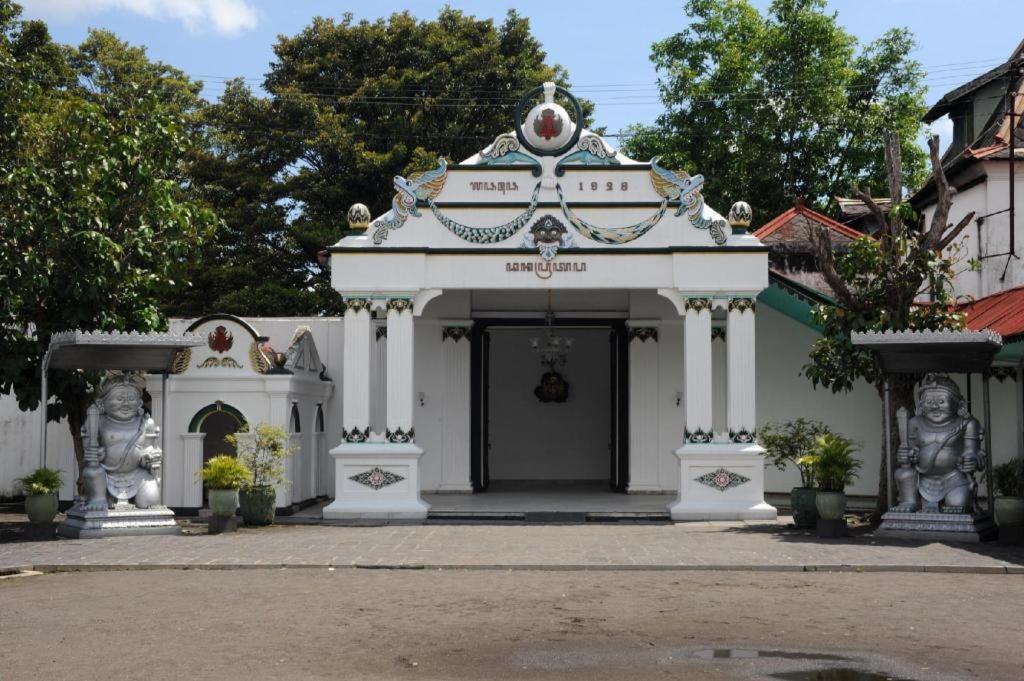 Bhumi Hostel Yogyakarta Kültér fotó