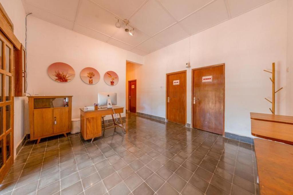 Bhumi Hostel Yogyakarta Kültér fotó