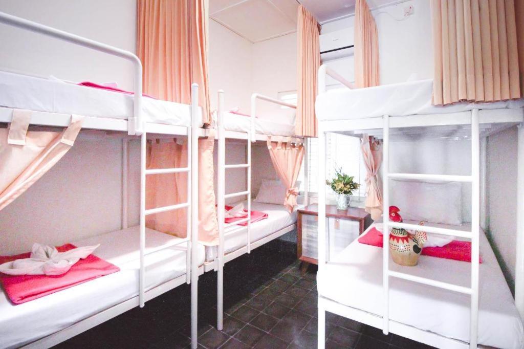 Bhumi Hostel Yogyakarta Kültér fotó